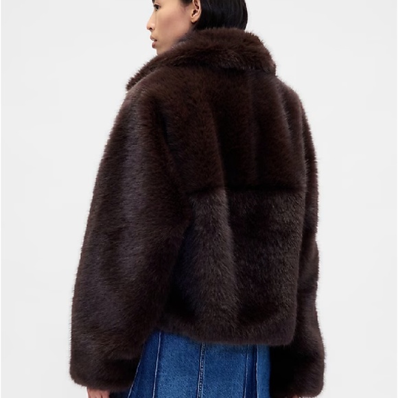 NWT Gap x Sandy Liang Vegan Fur Half-Zip Pullover - Picture 2 of 5